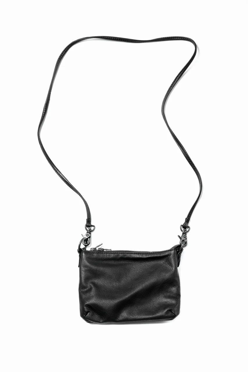 ISAMU KATAYAMA BACKLASH PORTABLE BAG / WASHABLE STEER (BLACK) - Image 2