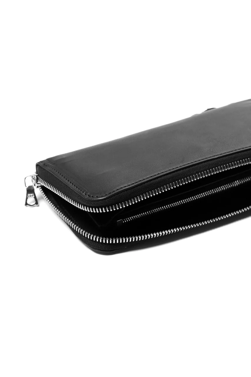 ISAMU KATAYAMA BACKLASH ROUND FASTNER WALLET / ITALY HORSE LEATHER (VACHETTA FINISHED / BLACK) - Image 14