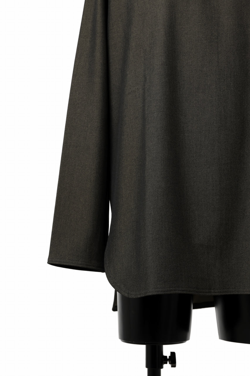 ISAMU KATAYAMA BACKLASH ROUND HEM L/S TOPS / STRETCH HEAT STORAGE FLEECE (KHAKI) - Image 7