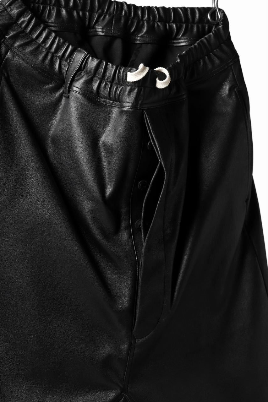 ISAMU KATAYAMA BACKLASH SARROUELSHORT PANTS / STRETCH SMOOTH DEER (BLACK) - Image 11