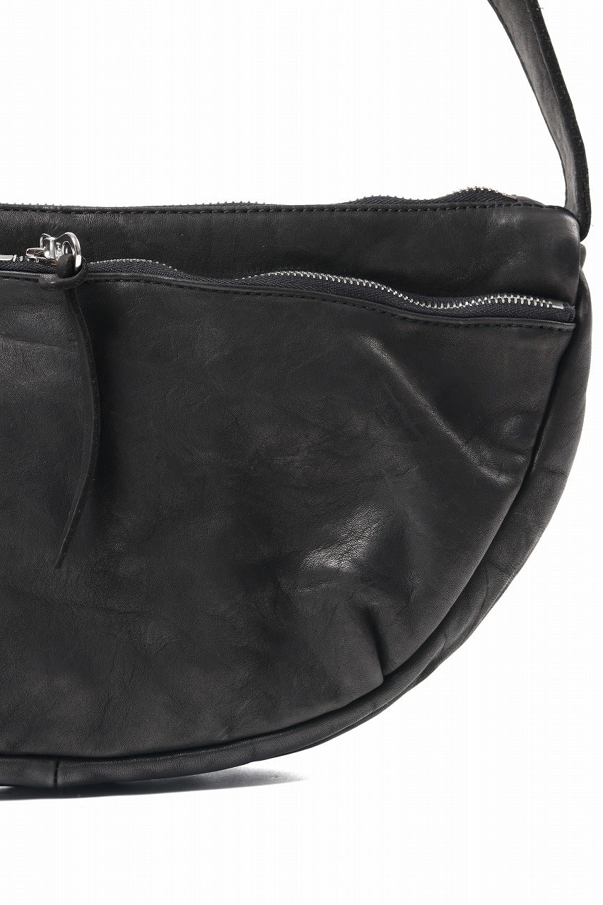 ISAMU KATAYAMA BACKLASH SHOULDER BAG / OBJECT DYED DOUBLE SHOULDER LEATHER (BLACK) - Image 10