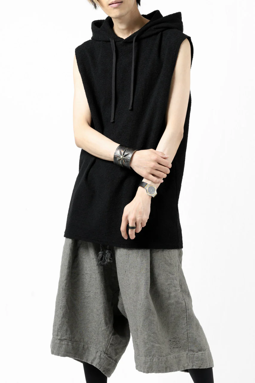ISAMU KATAYAMA BACKLASH SLEEVELESS HOODIE CUT & SEWN / RANDOM PILE FABRIC (BLACK) - Image 2