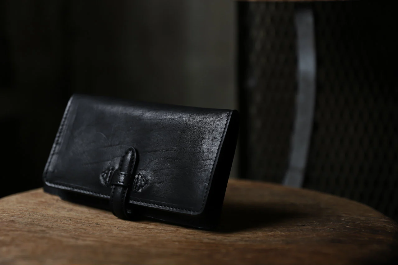 ISAMU KATAYAMA BACKLASH SMART PHONE CASE / PURSE LARGE / ITALY DOUBLE SHOULDER (BLACK) - Image 17