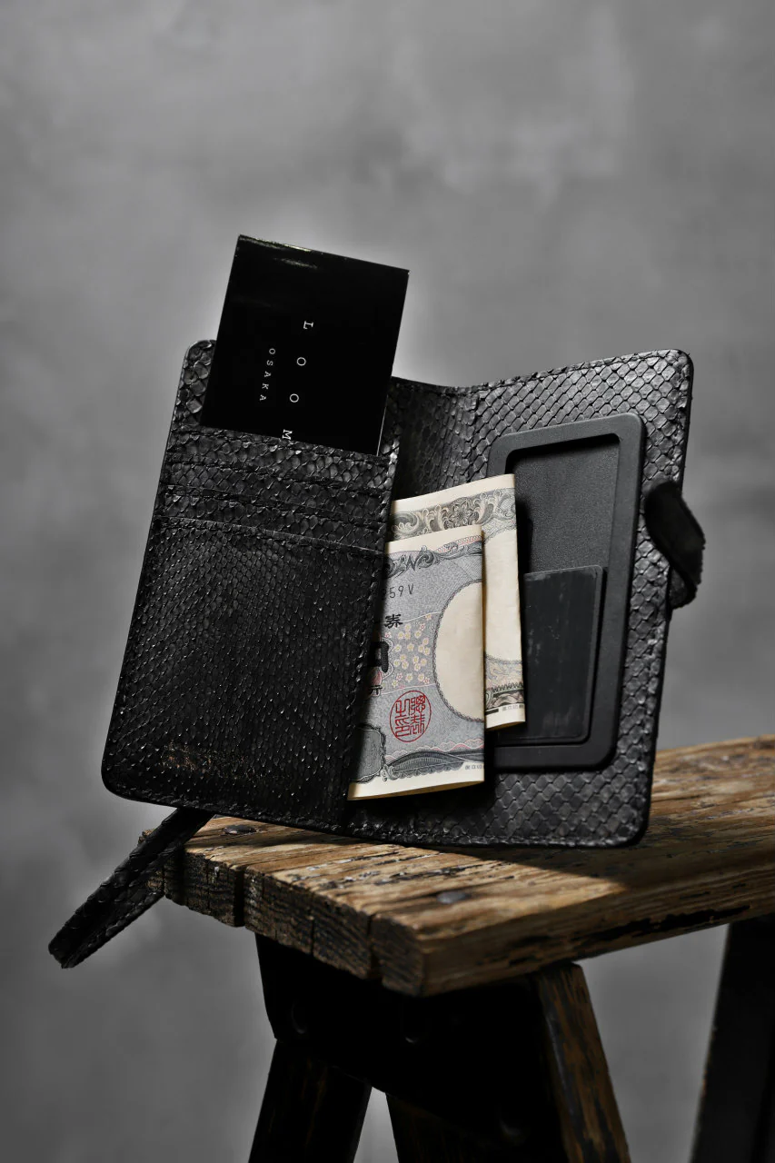 ISAMU KATAYAMA BACKLASH SMART PHONE CASE/PURSE (SUMI DYED PYTHON) - Image 6