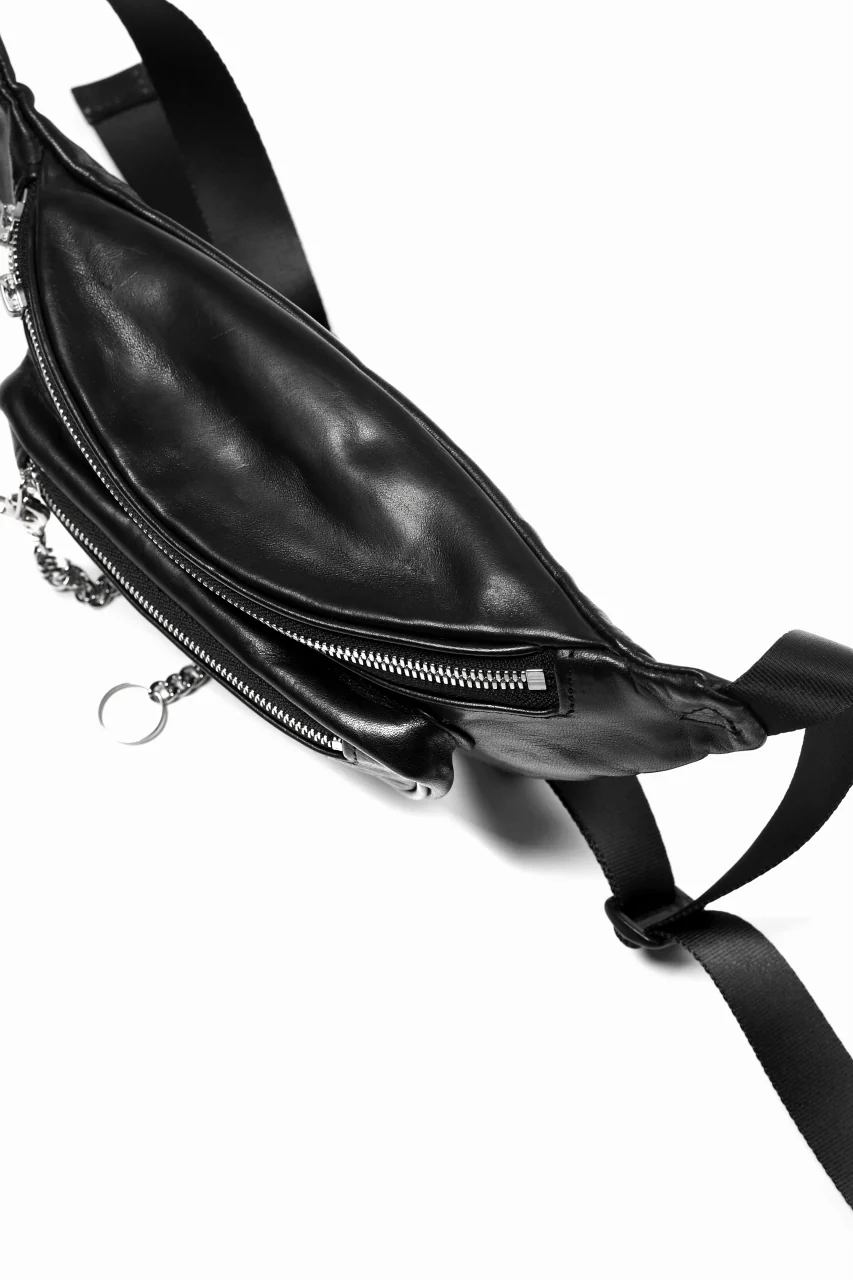 ISAMU KATAYAMA BACKLASH SMART SHOULDER BAG / WAXY HORSE (BLACK) - Image 10