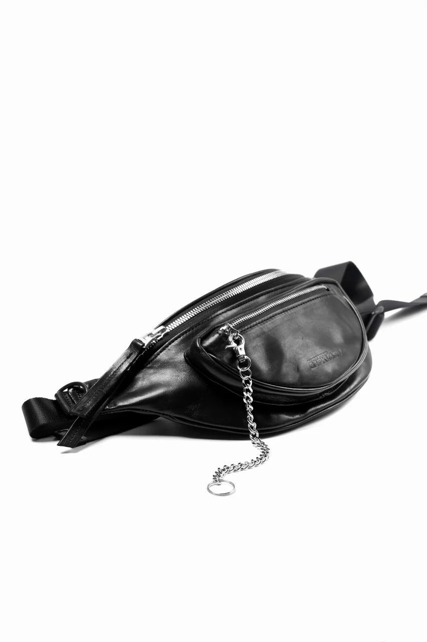 ISAMU KATAYAMA BACKLASH SMART SHOULDER BAG / WAXY HORSE (BLACK) - Image 2
