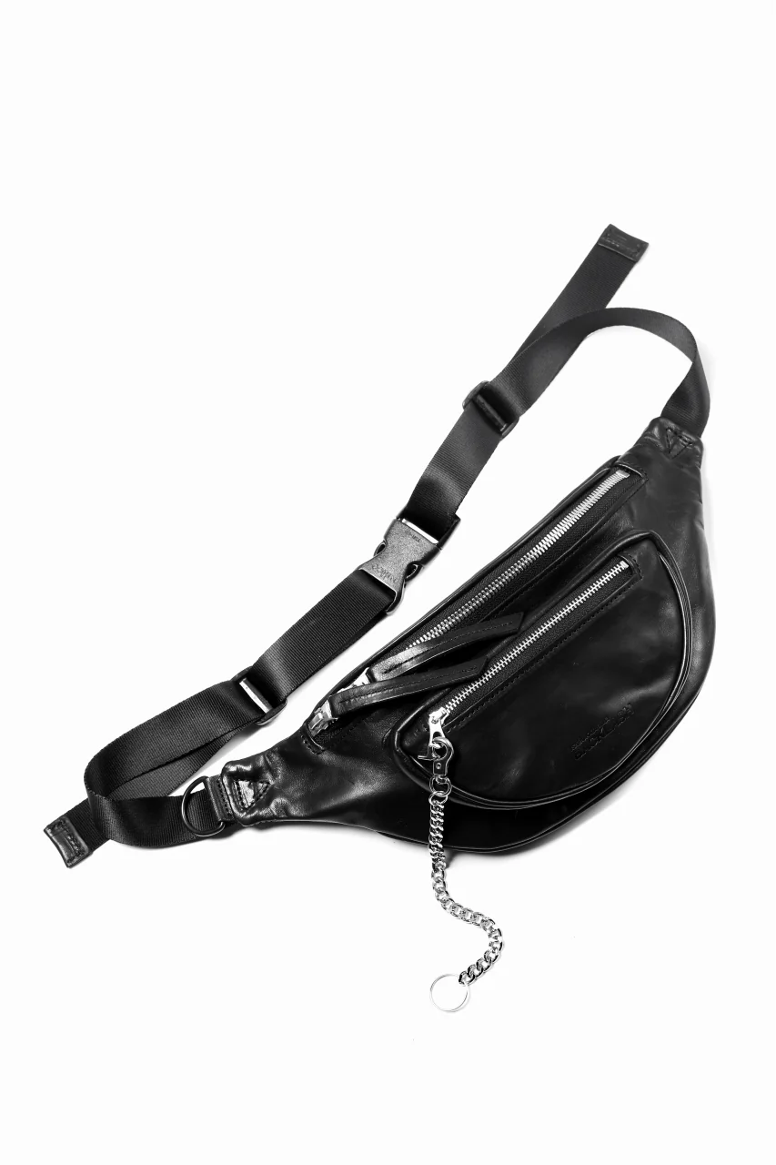 ISAMU KATAYAMA BACKLASH SMART SHOULDER BAG / WAXY HORSE (BLACK) - Image 3