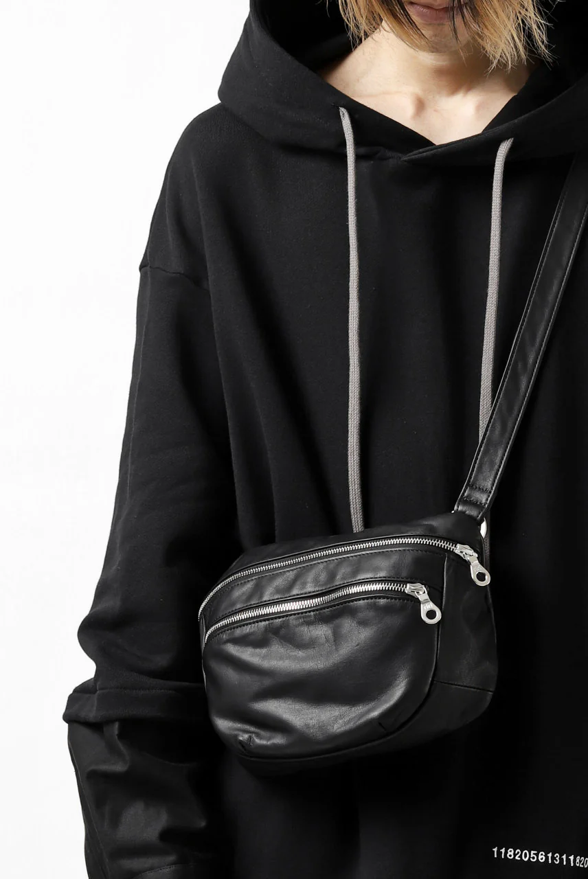 ISAMU KATAYAMA BACKLASH STRAP ZIP BAG / MONOCHROME LUXURY STEER (BLACK) - Image 23