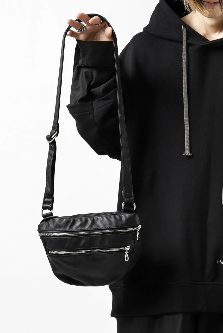 ISAMU KATAYAMA BACKLASH STRAP ZIP BAG / MONOCHROME LUXURY STEER (BLACK) - Image 28
