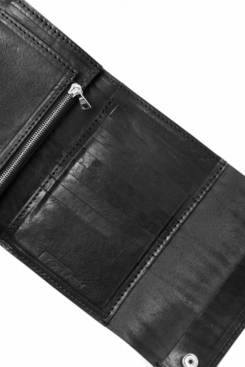 ISAMU KATAYAMA BACKLASH TRI-FOLD SHORT WALLET / ITALY DOUBLE SHOULDER (BLACK) - Image 11
