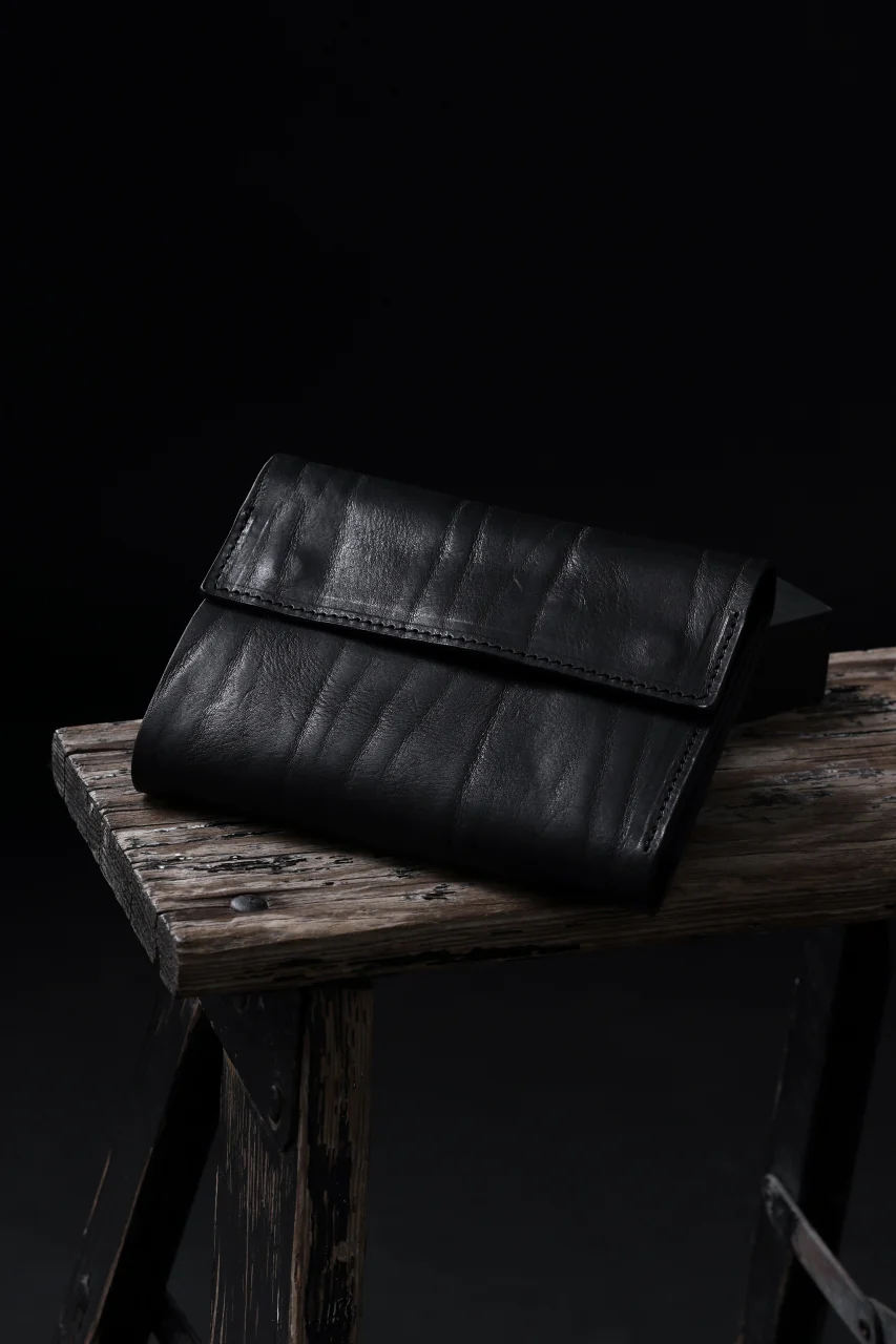 ISAMU KATAYAMA BACKLASH TRI-FOLD SHORT WALLET / ITALY DOUBLE SHOULDER (BLACK) - Image 14
