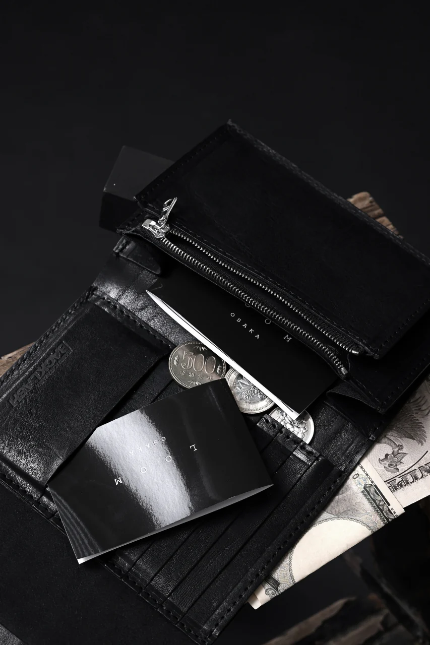 ISAMU KATAYAMA BACKLASH TRI-FOLD SHORT WALLET / ITALY DOUBLE SHOULDER (BLACK) - Image 21