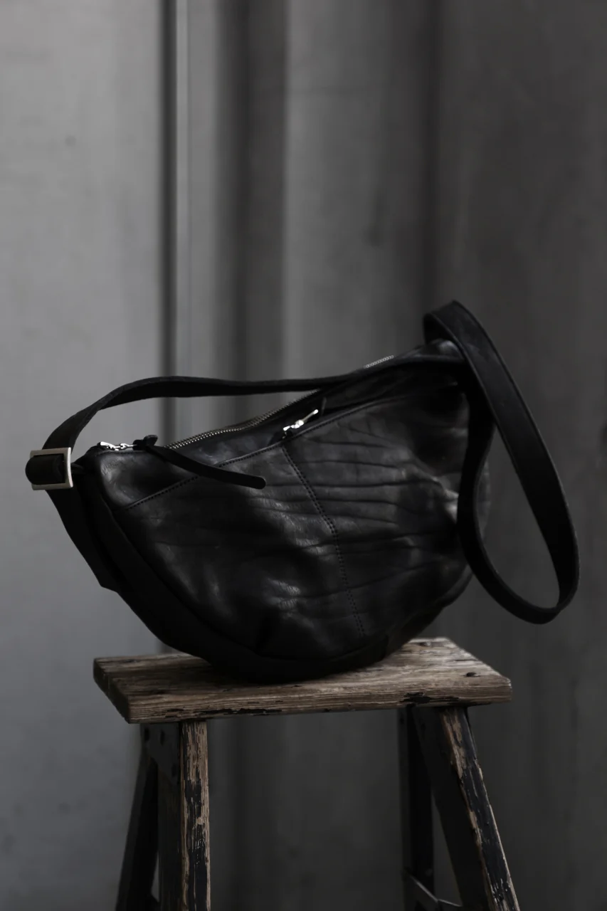ISAMU KATAYAMA BACKLASH UTILITY BAG / DOUBLE-SHOULDER OBJECT DYED (BLACK) - Image 21