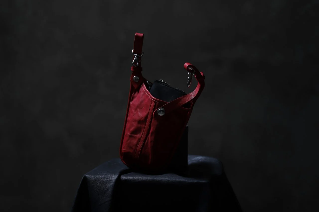 ISAMU KATAYAMA BACKLASH WAIST-HANG BAG / DOUBLE SHOULDER OBJECT DYED (RED) - Image 27