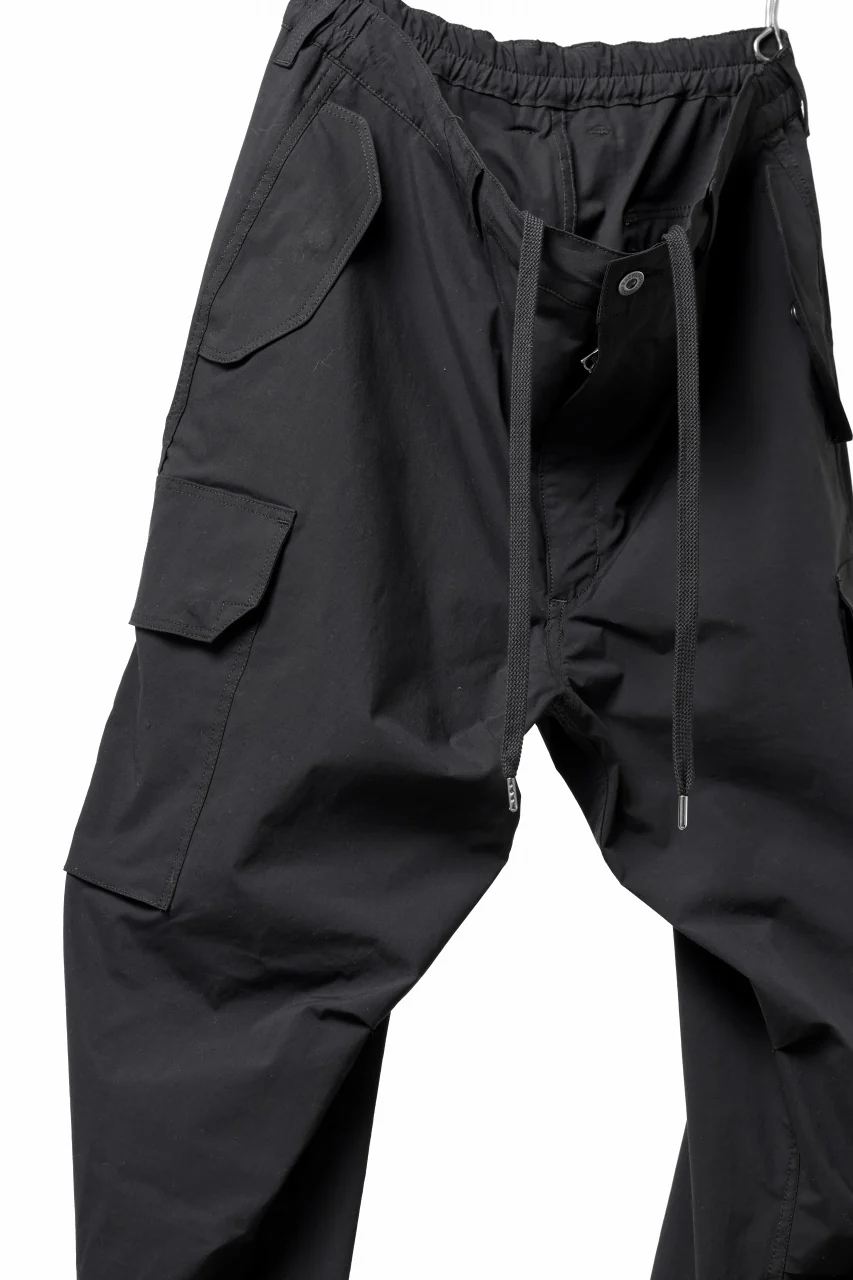 ISAMU KATAYAMA BACKLASH WIDE CARGO PANTS / STRETCH TYPEWRITER CLOTH (BLACK) - Image 23