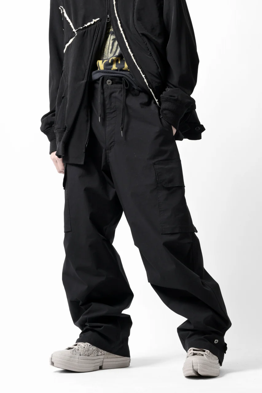 ISAMU KATAYAMA BACKLASH WIDE CARGO PANTS / STRETCH TYPEWRITER CLOTH (BLACK) - Image 41