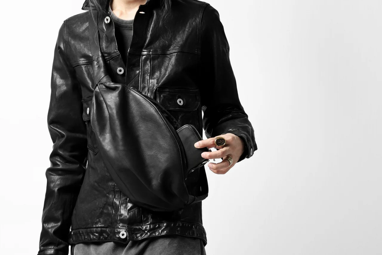 ISAMU KATAYAMA BACKLASH x GAIEDE ONE SHOULDER BAG / CALF SKIN (SOFT FINISHED / BLACK) - Image 41