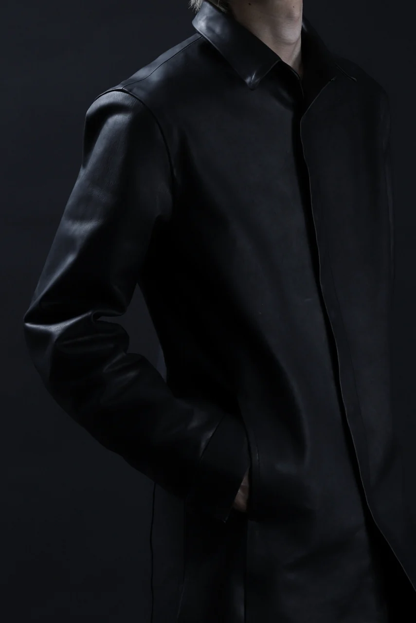 ISAMU KATAYAMA BACKLASH xx GUIDI COMMA 8 LEATHER SHIRT / CALF "Vitello Fiore Volonato" (BLACK) - Image 52