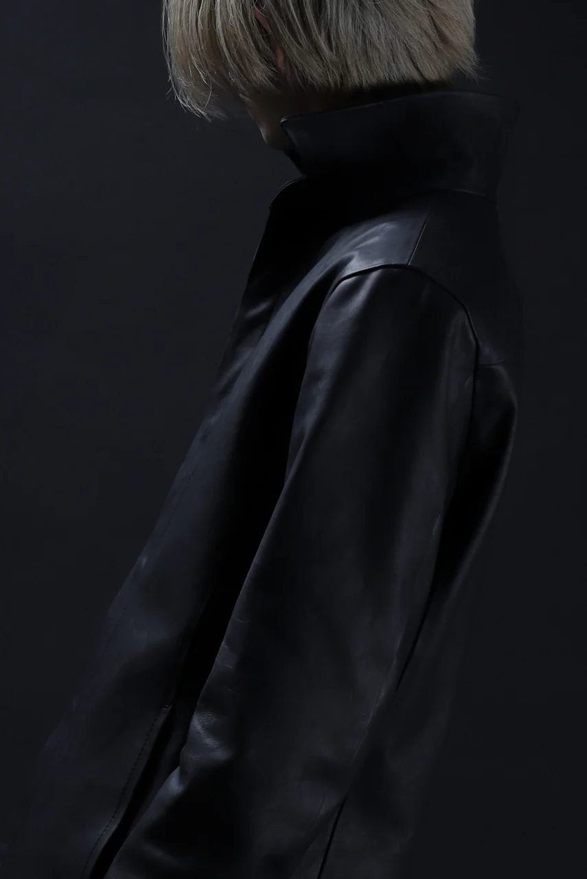 ISAMU KATAYAMA BACKLASH xx GUIDI COMMA 8 LEATHER SHIRT / CALF "Vitello Fiore Volonato" (BLACK) - Image 54