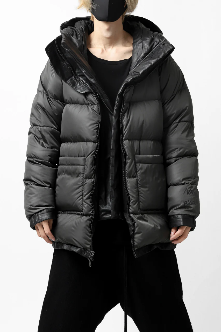 ISAMU KATAYAMA BACKLASH xx NANGA REVERSIBLE MOUNTAIN BELAY COAT / KANGAROO x NYLON x POLISH WHITE GOOSE (BLACK x GREY) - Image 56