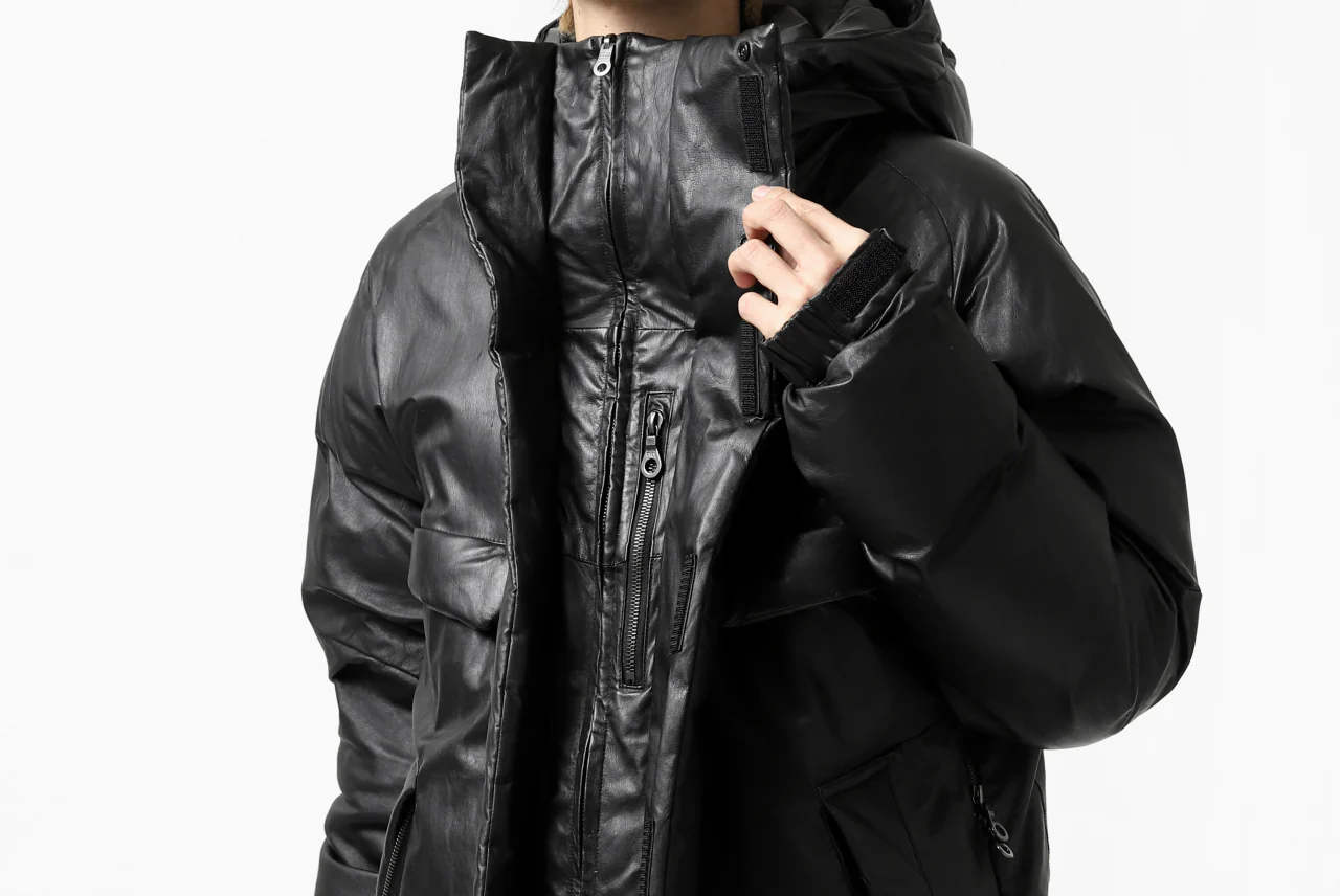 ISAMU KATAYAMA BACKLASH xx NANGA REVERSIBLE MOUNTAIN BELAY COAT / KANGAROO x NYLON x POLISH WHITE GOOSE (BLACK x GREY) - Image 79