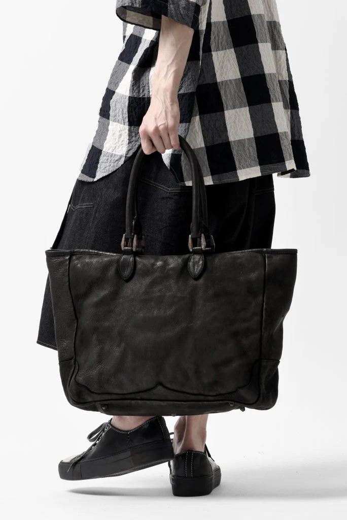ISAMU KATAYAMA BACKLASH ZIP TOTE BAG / OBJECT DYED ROUGH STEER (BLACK) - Image 2