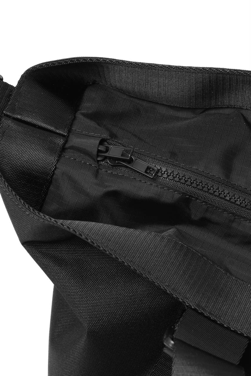 Juun.J Two Way Bag (BLACK) - Image 13