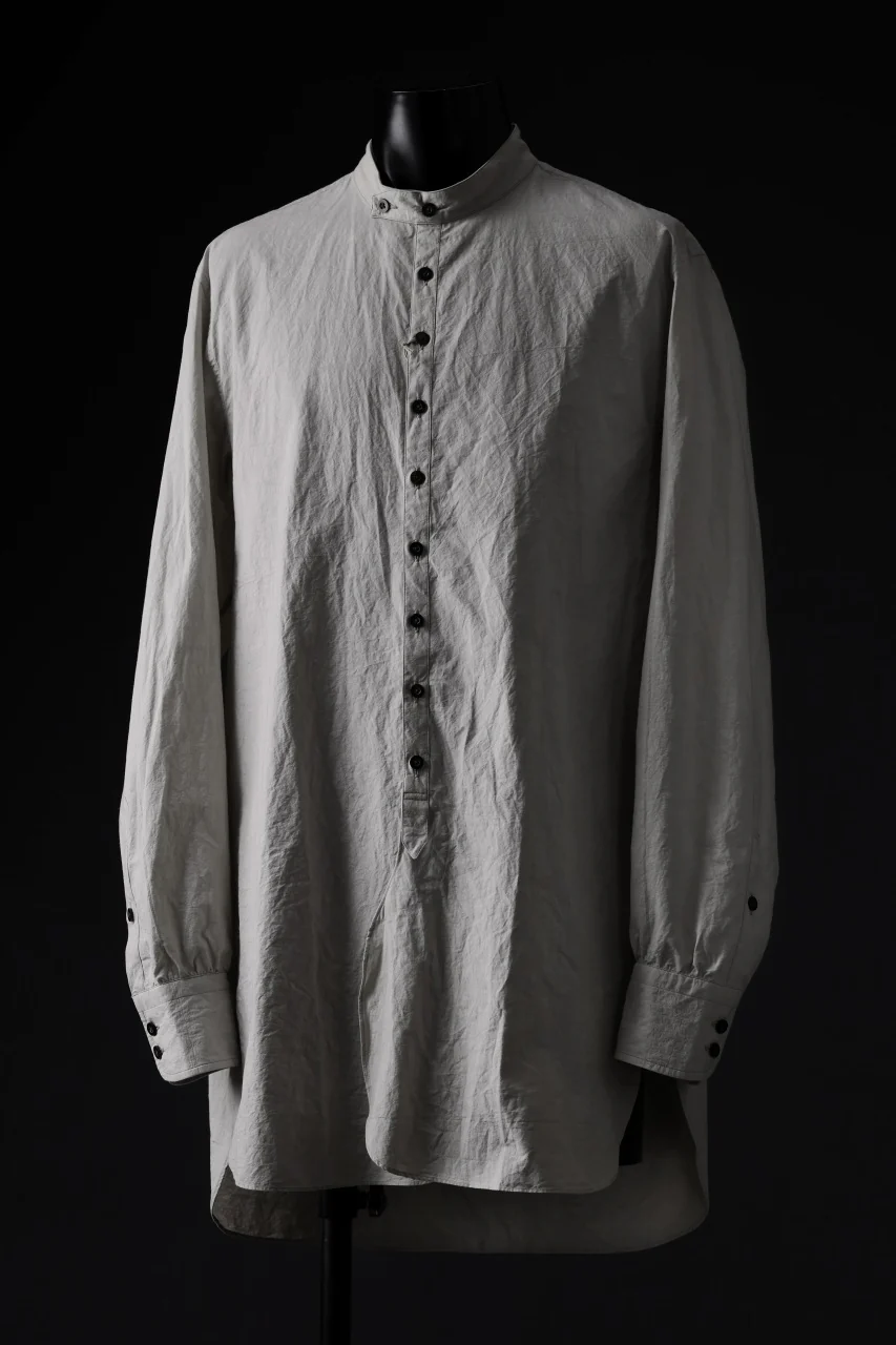 KLASICA BAND COLLAR FINE STITCHED SHIRT / HAND DYED COTTON-LINEN (CONCRETE) - Image 2