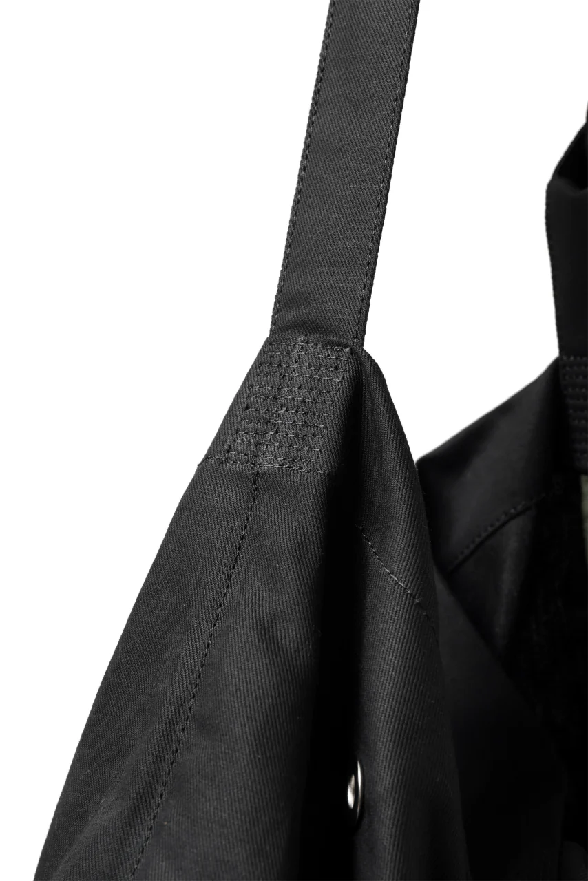 KLASICA BIVOUAC RIBBON HOLE SHOULDER BAG / HIGH RISE TWILL (BLACK) - Image 14