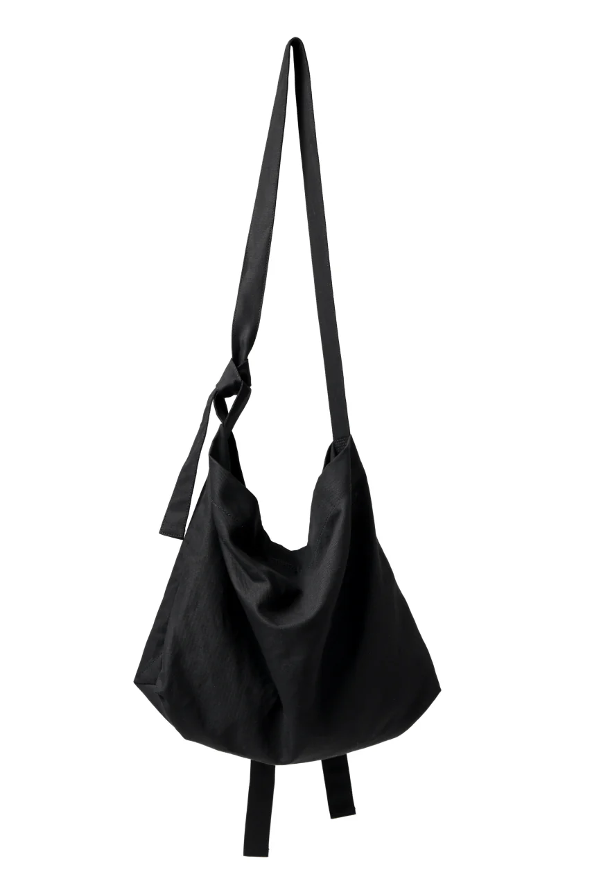 KLASICA BIVOUAC RIBBON HOLE SHOULDER BAG / HIGH RISE TWILL (BLACK) - Image 5