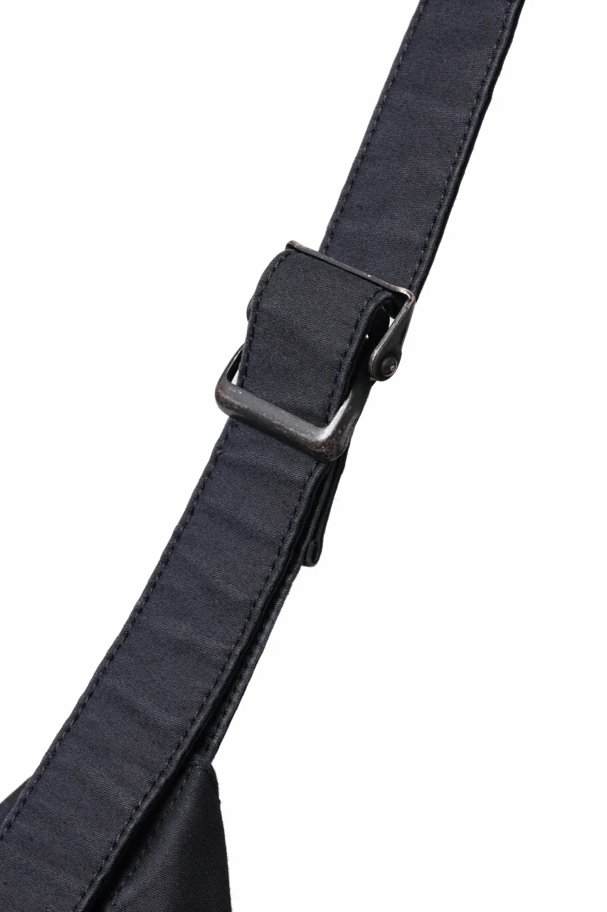 KLASICA BIVOUAC RIBBON SHOULDER BAG / SURPHER DYED MOLE SKIN (DEEP SEA) - Image 12
