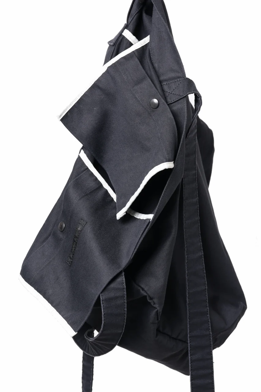 KLASICA BIVOUAC RIBBON SHOULDER BAG / SURPHER DYED MOLE SKIN (DEEP SEA) - Image 13