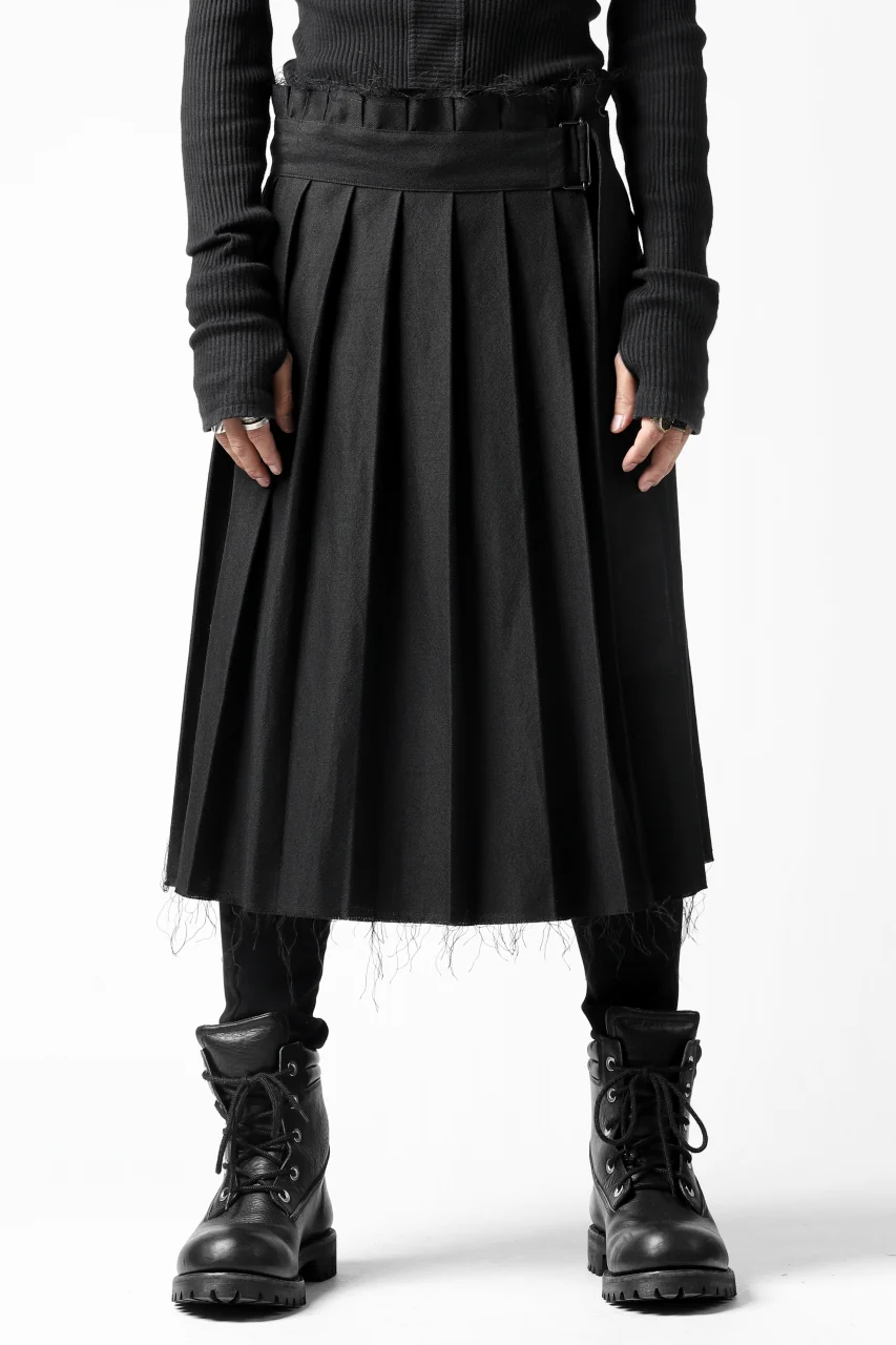 KLASICA CIGAR WRAP PLEATS SKIRT / SERGE WOOL&RAMIE (IRON) - Image 2