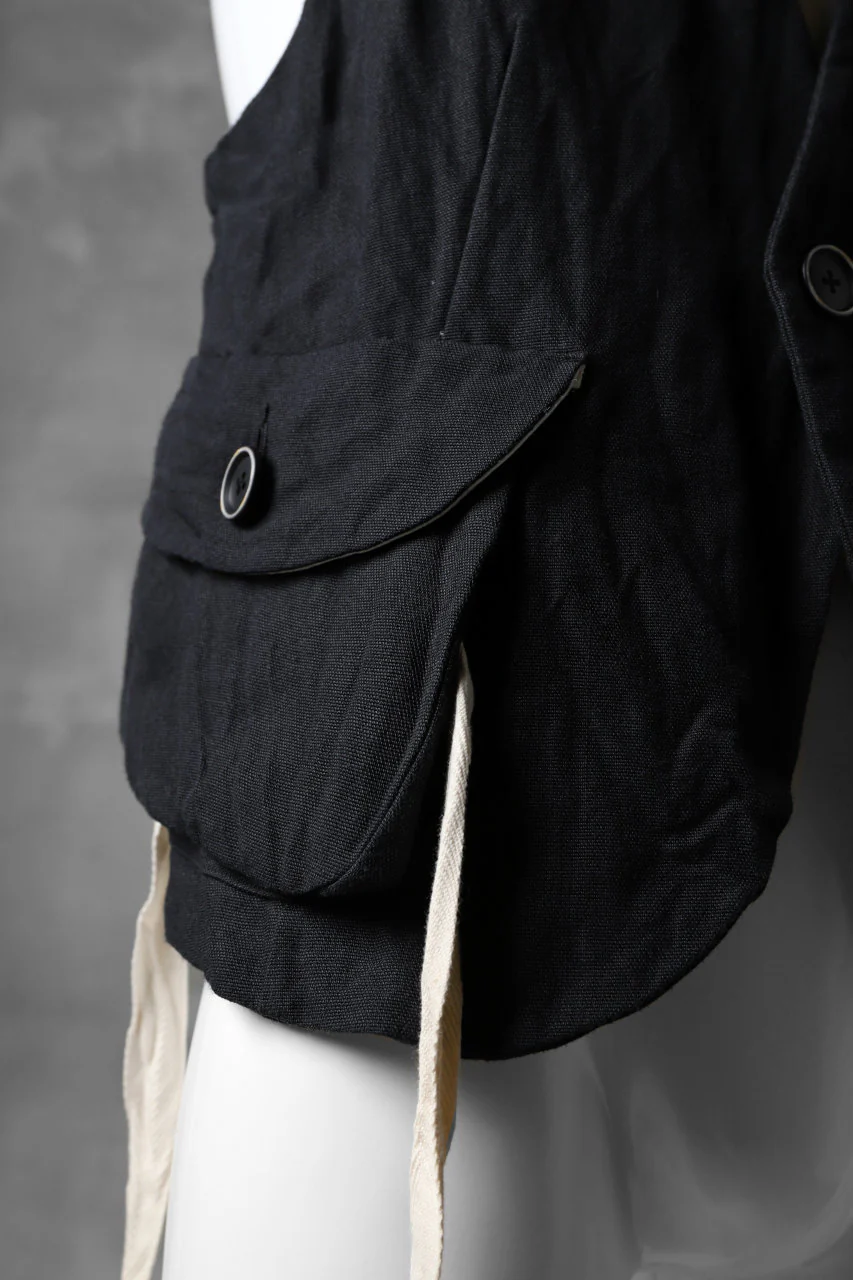 KLASICA CROSS BACK POCKET VEST / RAMIE (CARBON) - Image 12