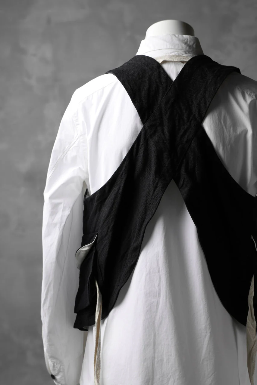 KLASICA CROSS BACK POCKET VEST / RAMIE (CARBON) - Image 20