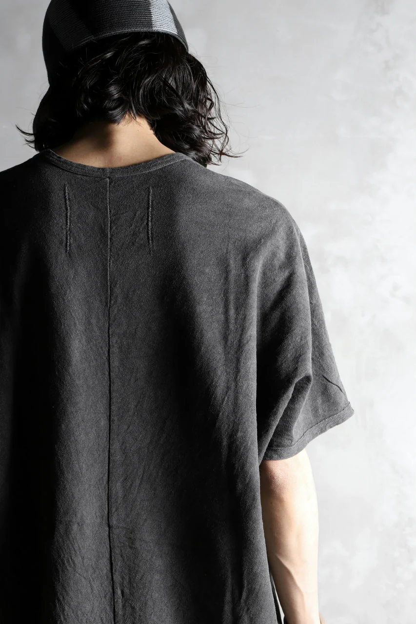 KLASICA DOLMAN SLEEVE TEE / GARMENT CARBON DYED (CARBON) - Image 16