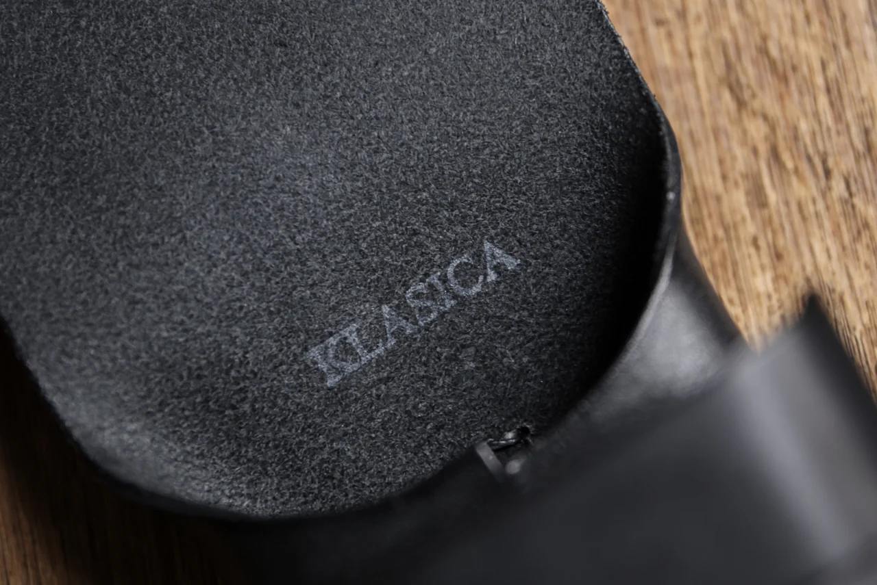 KLASICA exclusive CARDON UTILITY POUCH / JP ROROMA (BLACK) - Image 47