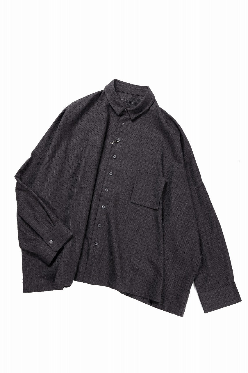 KLASICA EXTRA WIDE OUTER SHIRTS / FORK NEEDLE PUNCH SUPER 100's PENCIL STRIPE (IRON BROWN STRIPES) - Image 2