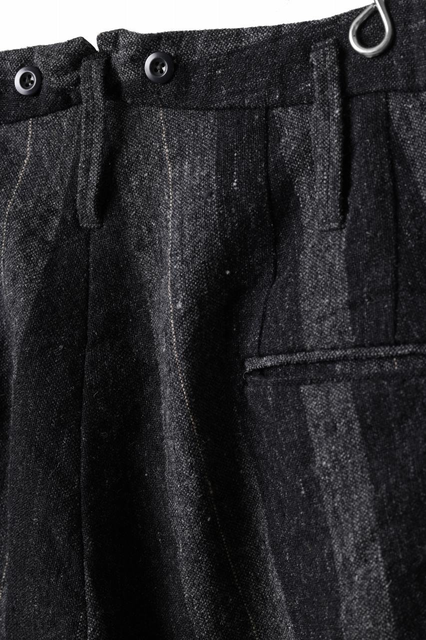 KLASICA GALWAY - Rt CUT OFF BOLD STRAIGHT TROUSERS / IRREGULAR STRIPED ROUGH TWEED (BLACK) - Image 21