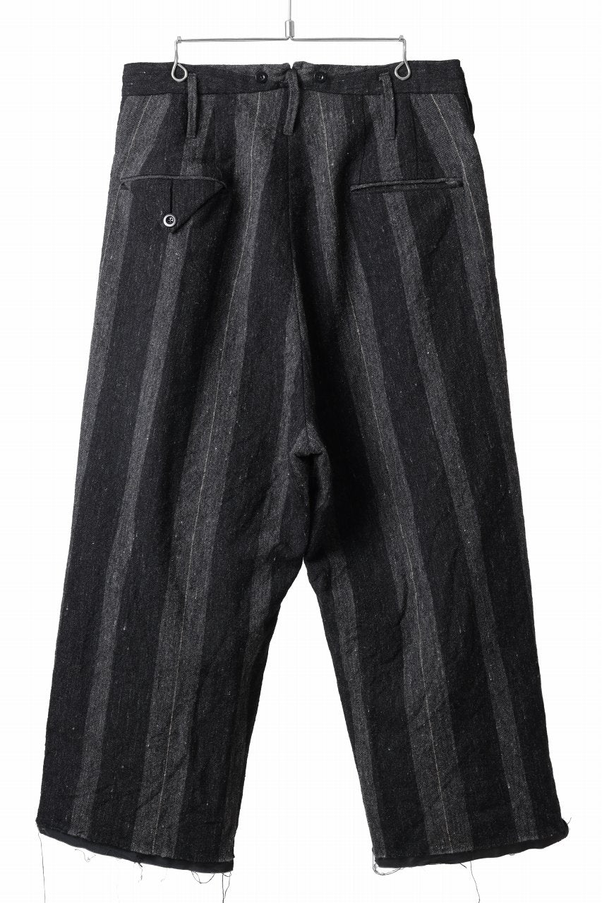 KLASICA GALWAY - Rt CUT OFF BOLD STRAIGHT TROUSERS / IRREGULAR STRIPED ROUGH TWEED (BLACK) - Image 8
