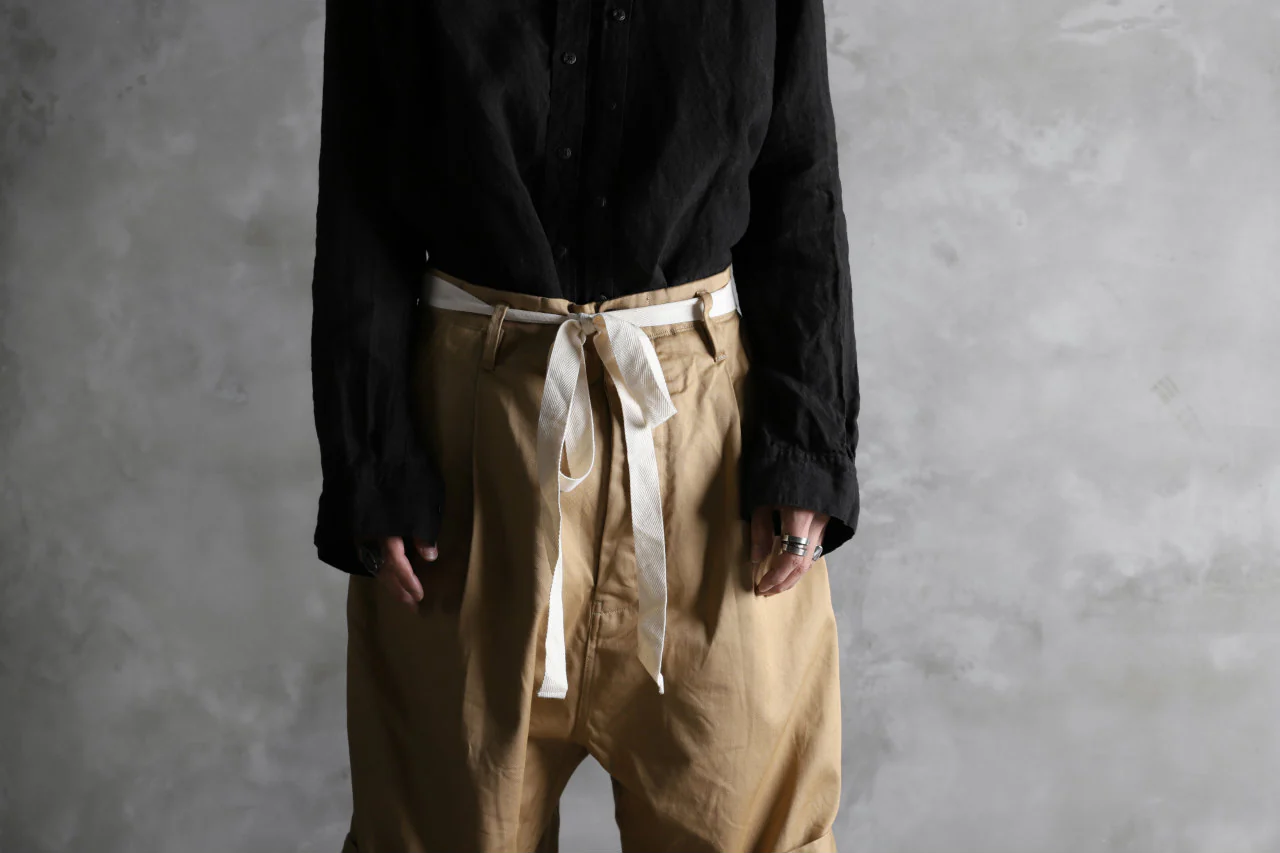 KLASICA GERALD-cc LOW CROTCH SHORTS / DRY CHINO CLOTH (BEIGE) - Image 42