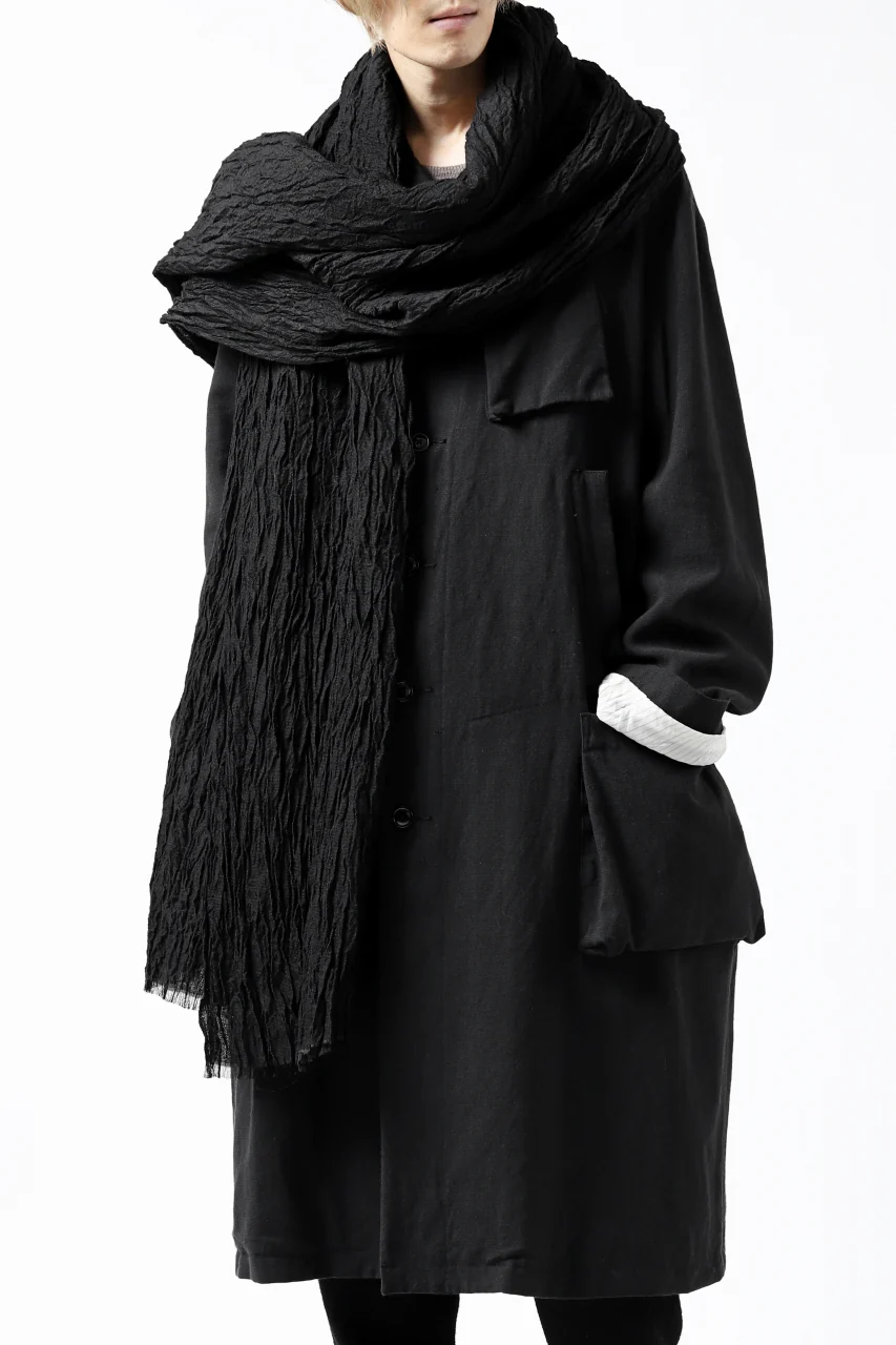 KLASICA GLACIER FLUFFY STOLE / SHRINK SILK (BLACK) - Image 2
