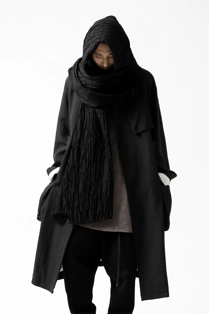 KLASICA GLACIER FLUFFY STOLE / SHRINK SILK (BLACK) - Image 22