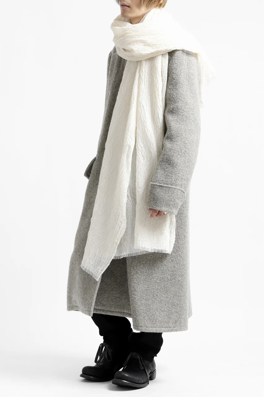 KLASICA GLACIER FLUFFY STOLE / SHRINK SILK (EGG SHELL) - Image 19