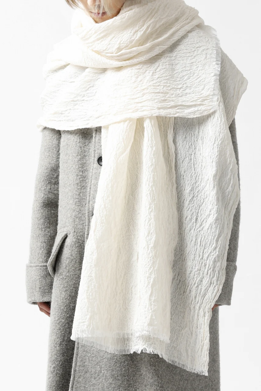 KLASICA GLACIER FLUFFY STOLE / SHRINK SILK (EGG SHELL) - Image 20