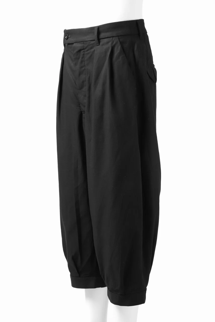 KLASICA GOSSE 2 TUCKED TROUSERS / DRY BACK TWILL (BLACK) - Image 8