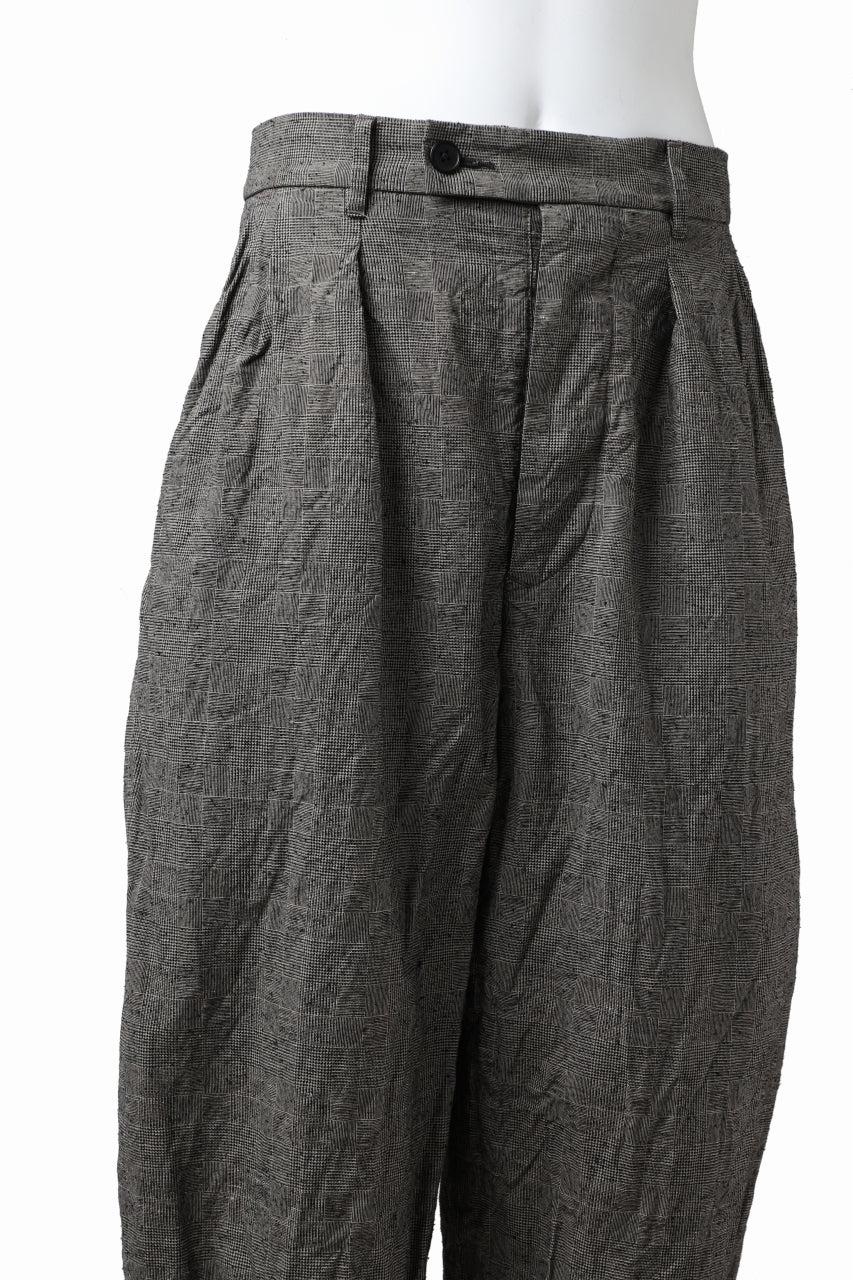KLASICA GOSSE 2 TUCKED TROUSERS / ORIGINAL PONGEE NEP (GLEN CHECK) - Image 13