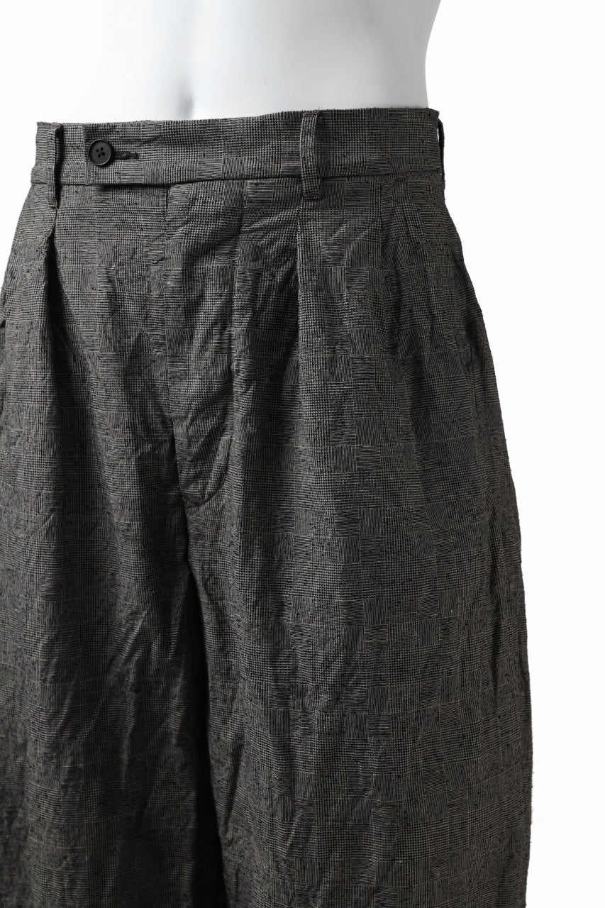 KLASICA GOSSE 2 TUCKED TROUSERS / ORIGINAL PONGEE NEP (GLEN CHECK) - Image 14