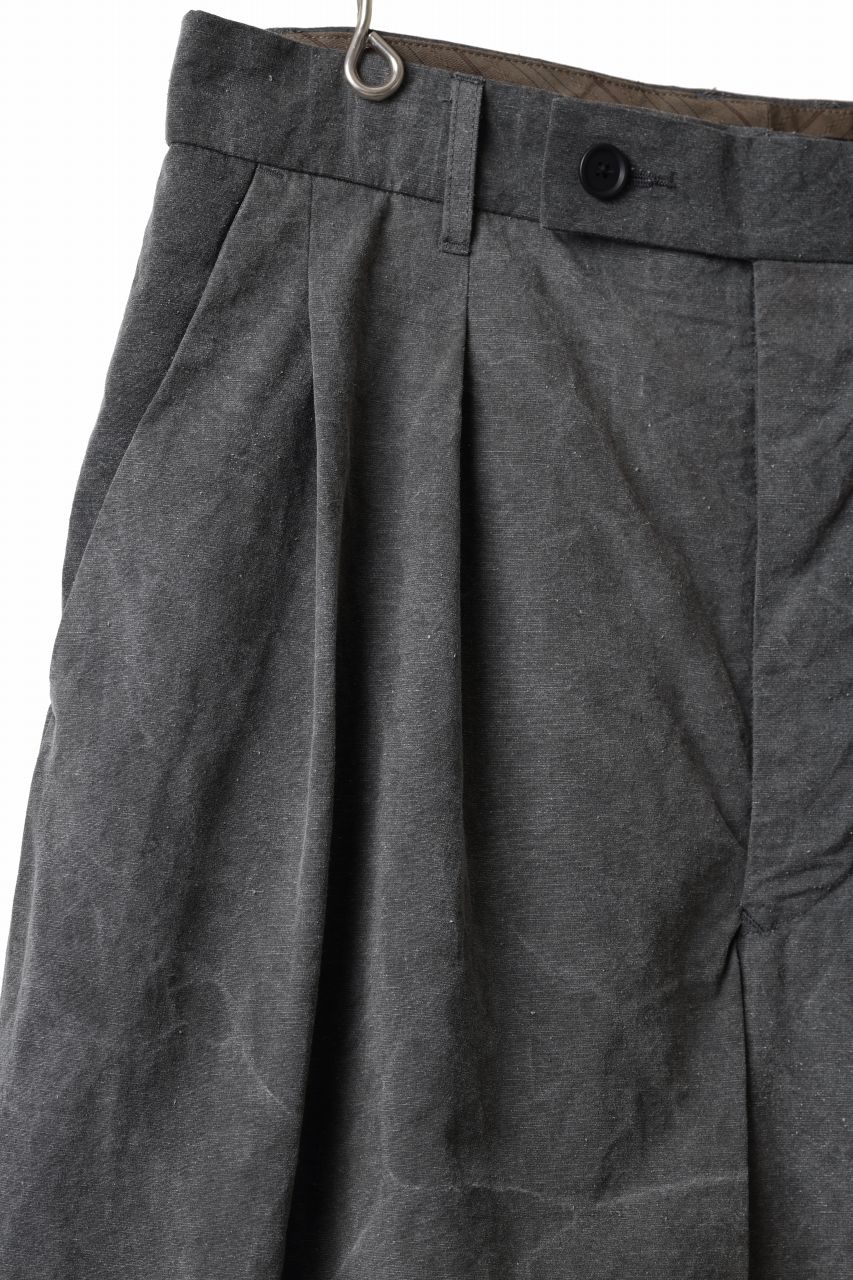 KLASICA GOSSE (ND ver.) TUCKED x2 TROUSERS / NATURAL DYED COTTON x SILK WEATHER (SUMI BLACK) - Image 7