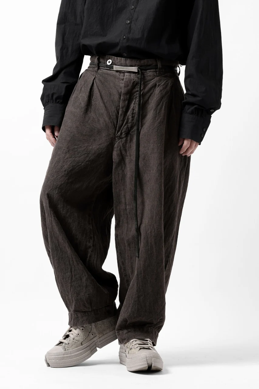 KLASICA GOSSE TWO TUCKED TROUSERS / GARMENT DYED BROKEN HERRING BONE (CINAMON) - Image 15